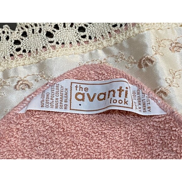 2 Pink Vtg AVANTI Wash Cloth Hand Towels Ivory LACE Floral USA Granny Cottage - Picture 5 of 10